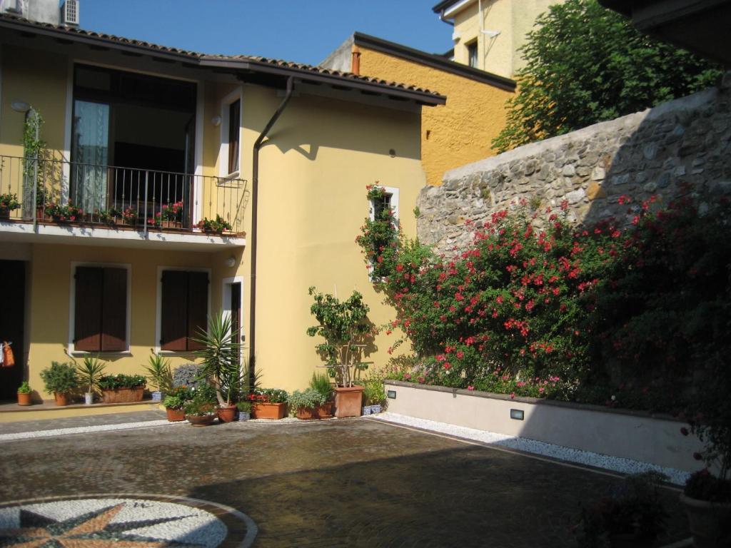 A Casa Da Franz Apartment Manerba del Garda Ngoại thất bức ảnh